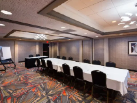 Holiday Inn MILWAUKEE RIVERFRONT by IHG Hotels in Milwaukee