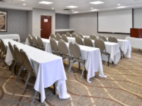 ホリデイ イン エクスプレス ホテル & スイーツ ラファイエット by IHG ラファイエットのホテル