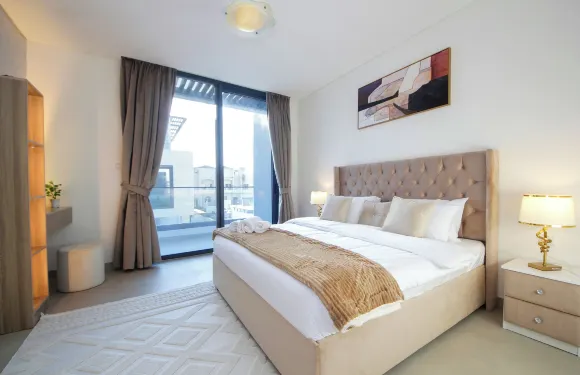 絲綢谷 - 豪華四卧室帶私人泳池