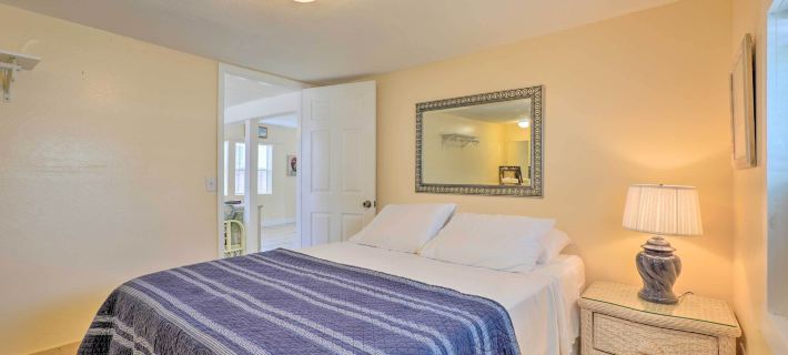 Surfside Oceanfront Cottage w/ Beach Access! Hotels in Vilano Beach