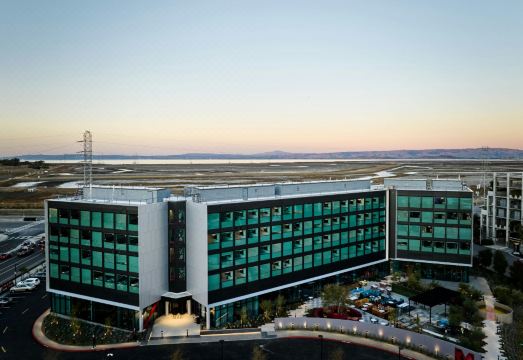 5. 시티즌M 멘로 ..