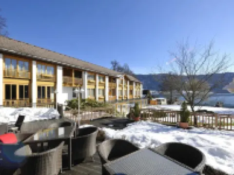 Seehotel Urban Hotels in Gemeinde Steindorf am Ossiacher See