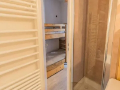 Residence Apheratz-door