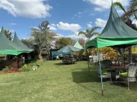 Savannah Lodge Nguluni Отели в г. 