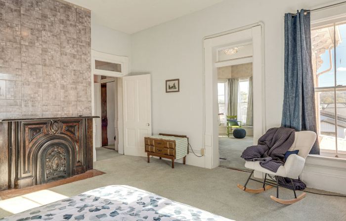 2 Blocks to Ohio River! Historic Victorian Gem