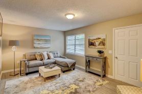 บ้าน 2 ห้องนอน ฮิลตัน เฮด ปรับปรุงใหม่ เดินไปยังร้านค้า