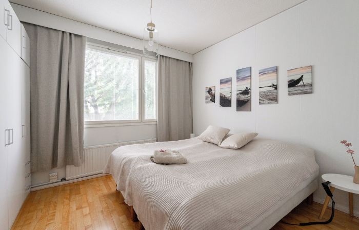 1BR Downtown Apartment with Balcony