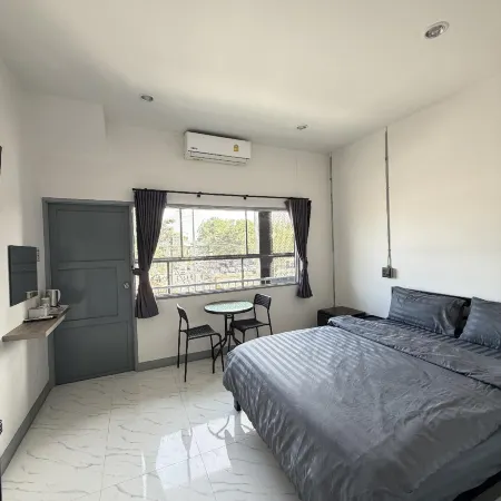 SRIINTRA HOTEL