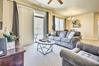 Mesquite Desert Retreat Near Golf and Casinos! - parking