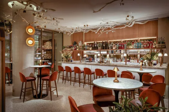 The BoTree London, Curio Collection by Hilton Freizeit und Erholung Photos