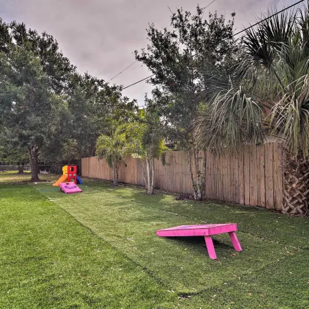 Sarasota Home w/ Large Backyard & Water Access
