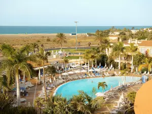 R2 Buganvilla Hotel & Spa