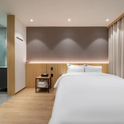 Gyeongpodae Hotel Aria Hotels near غيونغبوداي