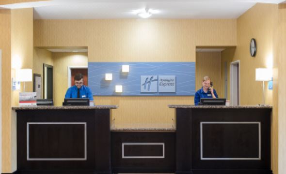 Holiday Inn Express & Suites LAFAYETTE EAST by IHG