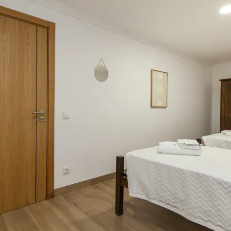 HH 06 - 2 Bed Apartment in Olive Hills Guesthouse