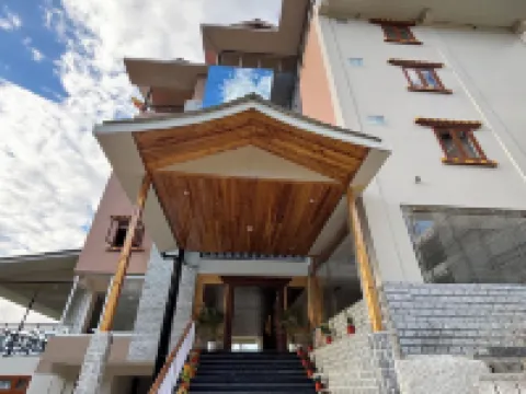 Wisteria Crystal Manor Hotels in Pelling