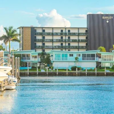 Barley House Hotels near Jungle Queen Riverboat