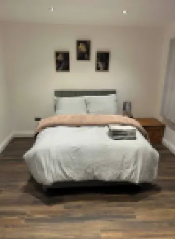 諾鹹頓市中心迷人的一卧室公寓 酒店