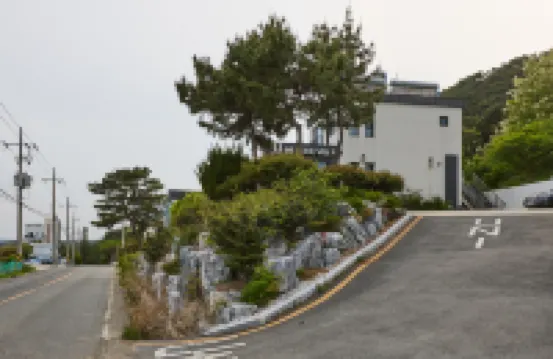 Pohang Uni Pool Villa Pension