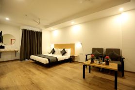 The Roseman Hotel and Suites