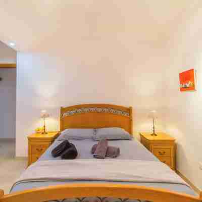 Lovely Apart by the Sea Sliema - Happy Rentals Rooms