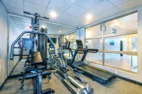 Quality Inn & Suites - Gym