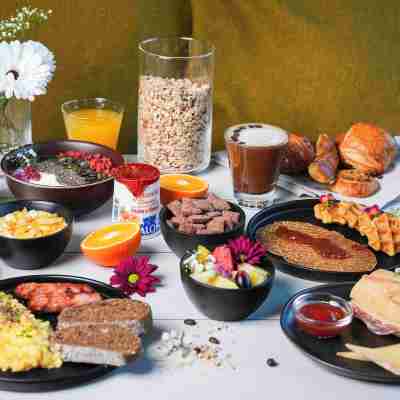 B&B HOTEL Dijon Valmy Toison d'or Dining/Meeting Rooms