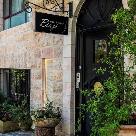 Biazi Hotel