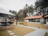 Pequena Suíça Hotel Boutique Hotéis em Chácara