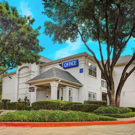 Studio 6 Arlington, TX - South - Dallas