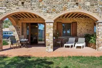Farmhouse in Suvereto with Sea Views
