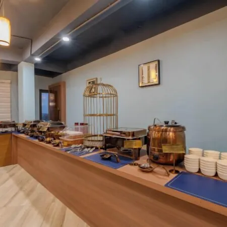 HOTEL TGR