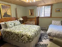 Breathtaking Views of Yellowstone on the Yellowstone River in a Luxury Lodge!