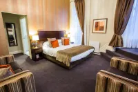 The Duke of Edinburgh Hotel & Bar - 4-Star
