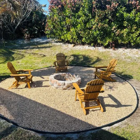 Family Home with Heated Pool in a Quiet Area