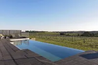 The Louise, Beckons - Pool