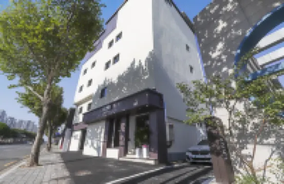 蘭塔納酒店大邱新巖