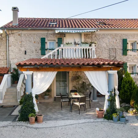 Apartment Kameni Dvori