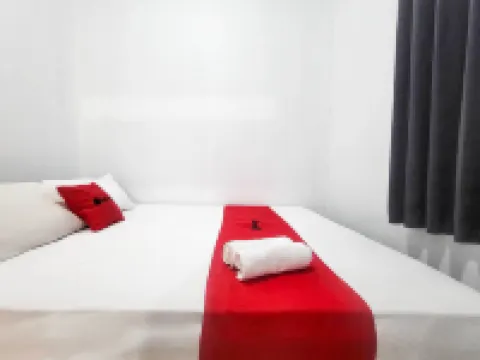 RedDoorz @ Pondok Diana Pantai Ujung Genteng 4 Hotels in Ciracap