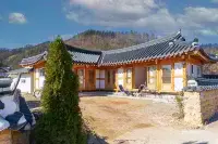 Cheongsong Anpyeongjae - Homestays