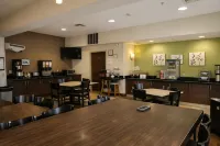 Express Inn & Suites - Завтрак