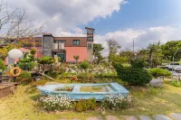 Gumi Riverside House Pension