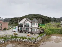 Taean Anmyeondo Diana Pension - 家庭旅館