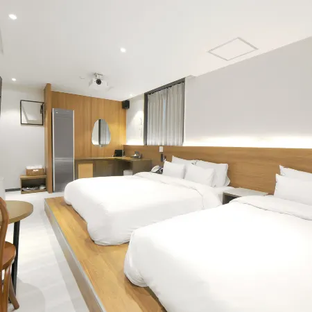 Brown-Dot Hotel Gwangyang Deokrye
