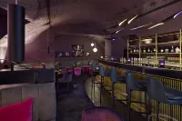 Dorint Parkhotel Jordanbad - С баром