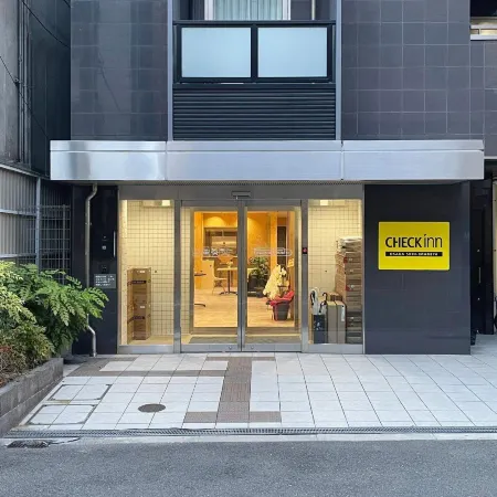 Checkinn Osaka Shinimamiya