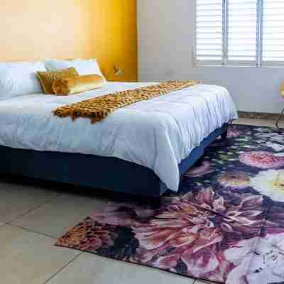 The Al Marjan Schoenmakerskop Rooms