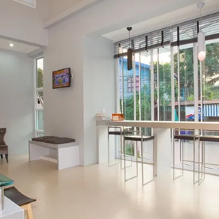 Soontree House Hotel Отели рядом с достопримечательностью «Макро Удонтхани»