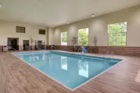Best Western Vicksburg - Pools