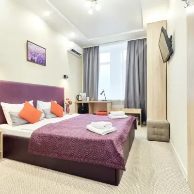 Hotel Piter โรงแรมใกล้วิหารเซนต์ปีเตอร์และพอล